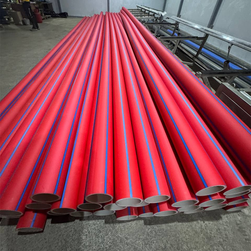 Труба полиэтиленовая многослойная с негорючим внутренним слоем  «ECOPIPE», д.160